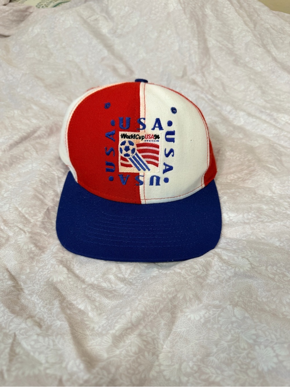 Vintage 90s World Cup USA 94 Snapback Hat Split Color Block Team USA Soccer Cap